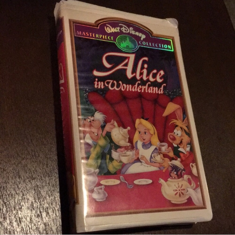 Disney Alice in Wonderland VHS